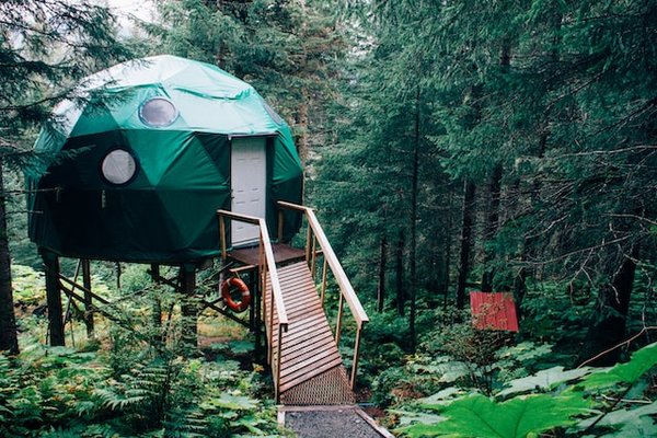 Les campings insolites à découvrir dans le Var